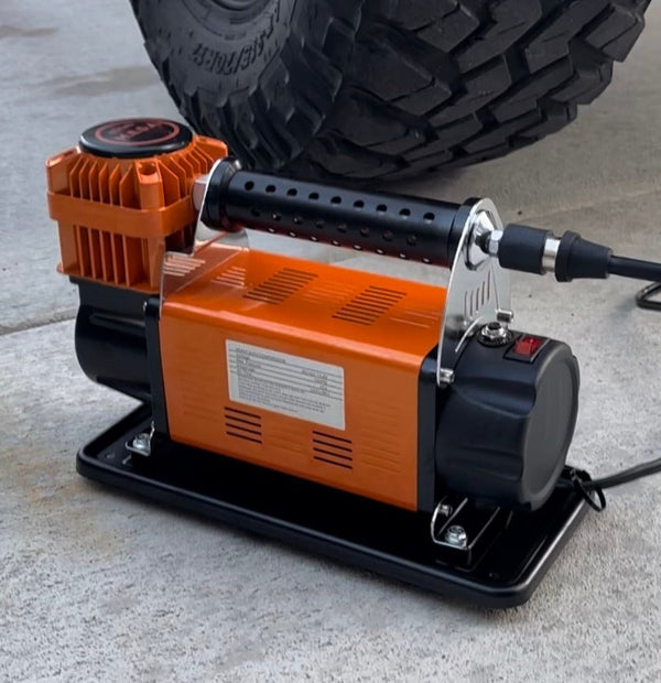 M.E.S.A. - 5.65 CFM Portable Air Compressor