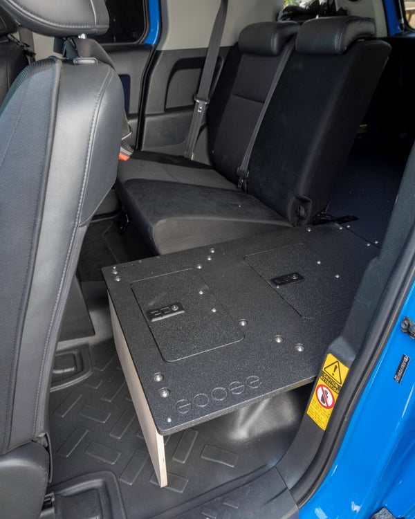 Goose Gear Toyota FJ Cruiser 2006-2014 - Second Row Seat Delete Plate System